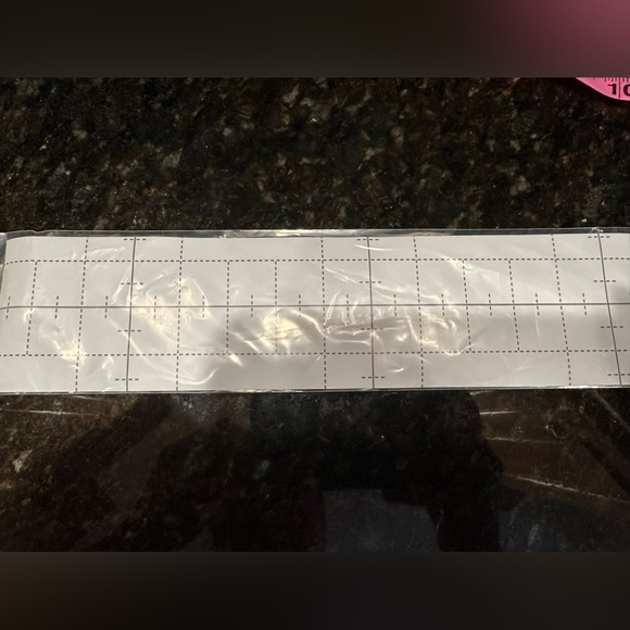 Bronco 10” side emblem 3m adhesive paper Black - Picture 2 of 3